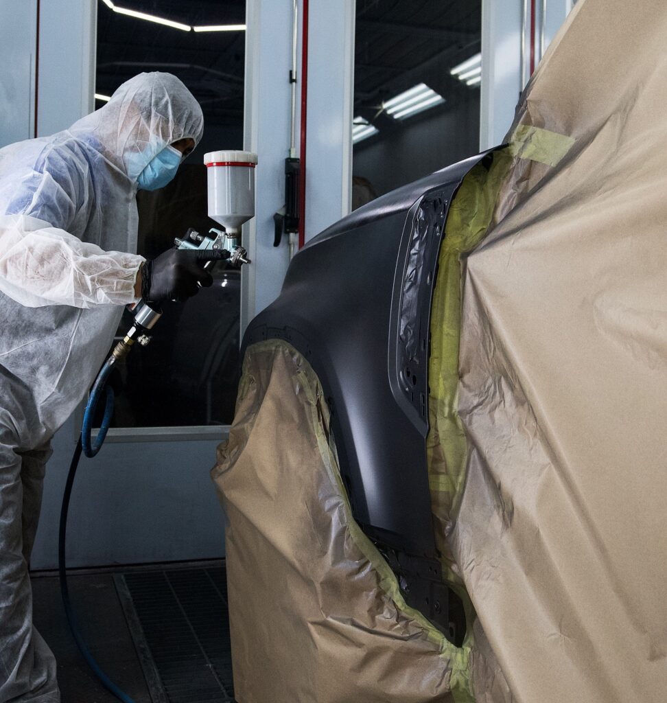 Detail experts air paint spray's a car