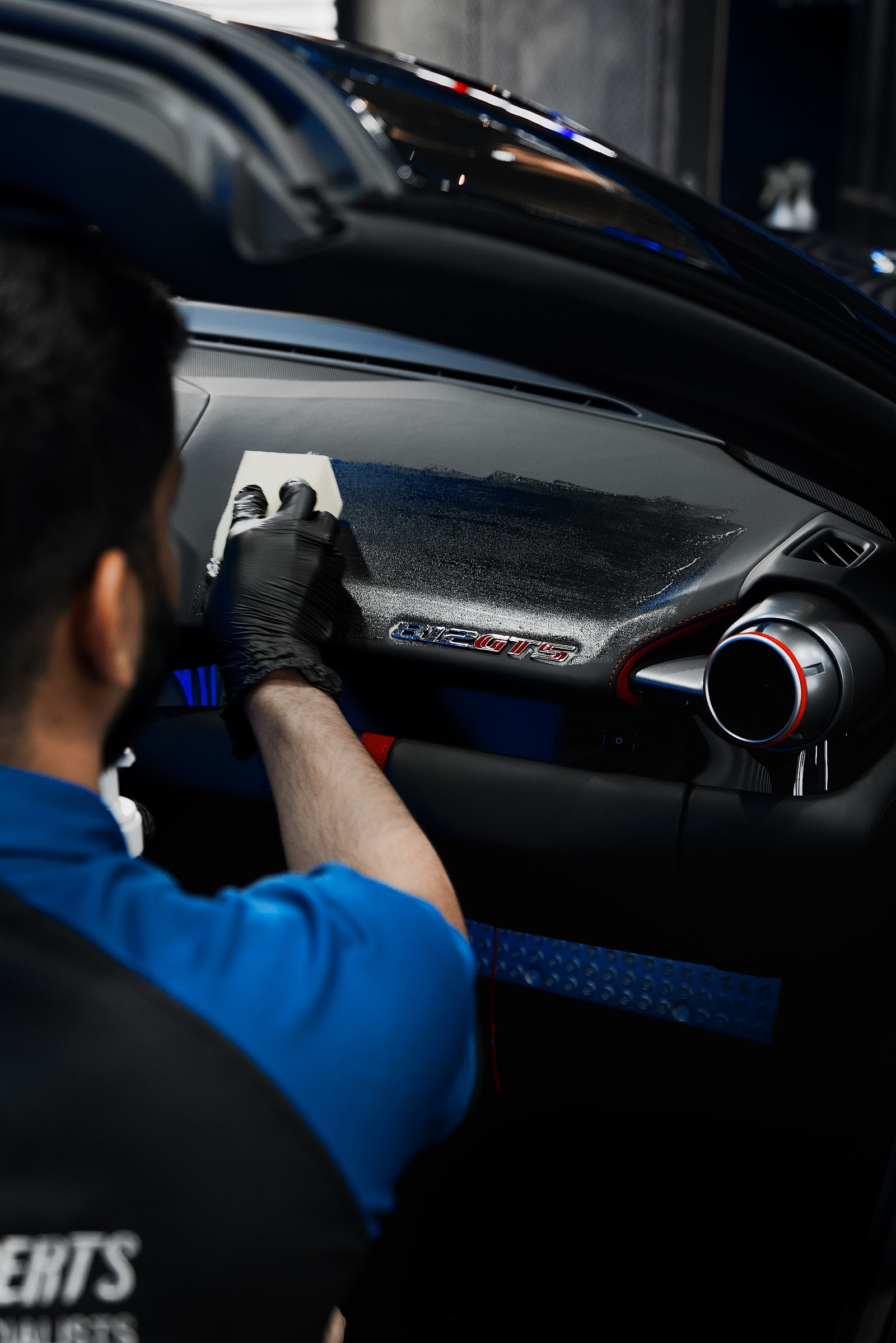 FERRARI 812 GTS (black)